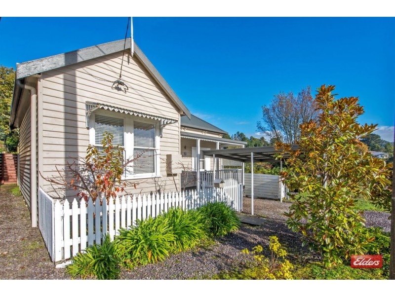 8 Crotty Street, Queenstown TAS 7467