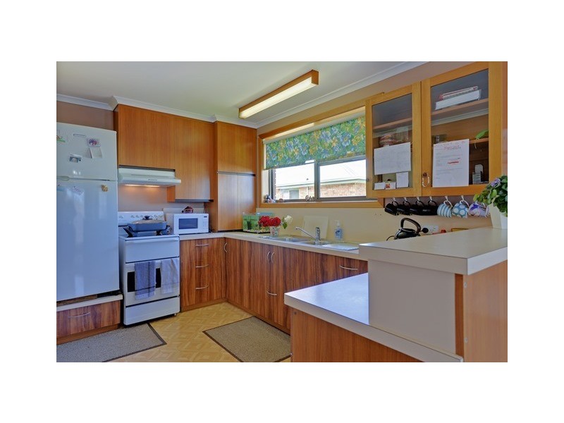 2/204a Mount Street, Upper Burnie TAS 7320