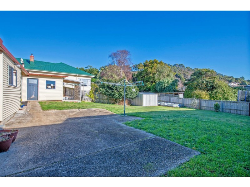 2 Romaine Street, South Burnie TAS 7320