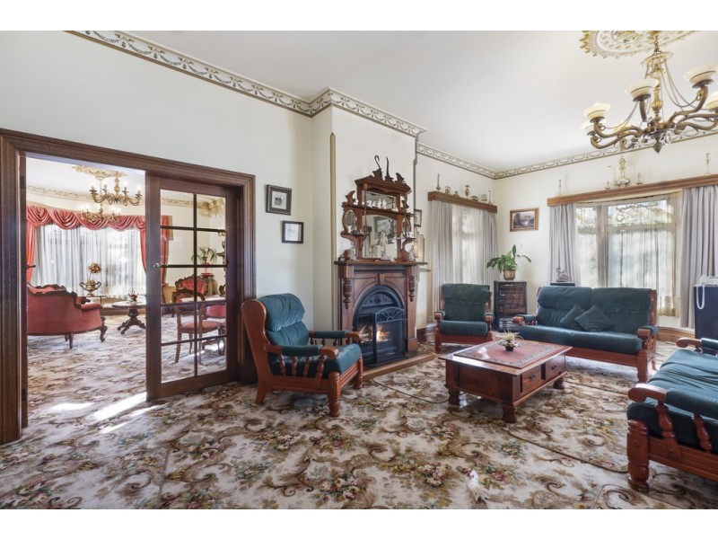 3-5 The Boulevard, Hillcrest TAS 7320