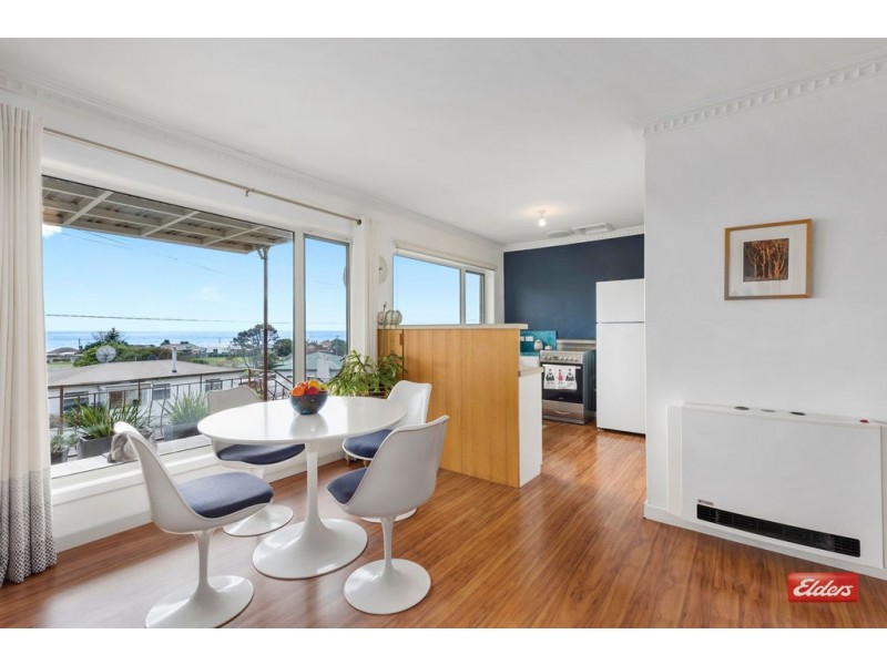 17 Saundridge Road, Cooee TAS 7320