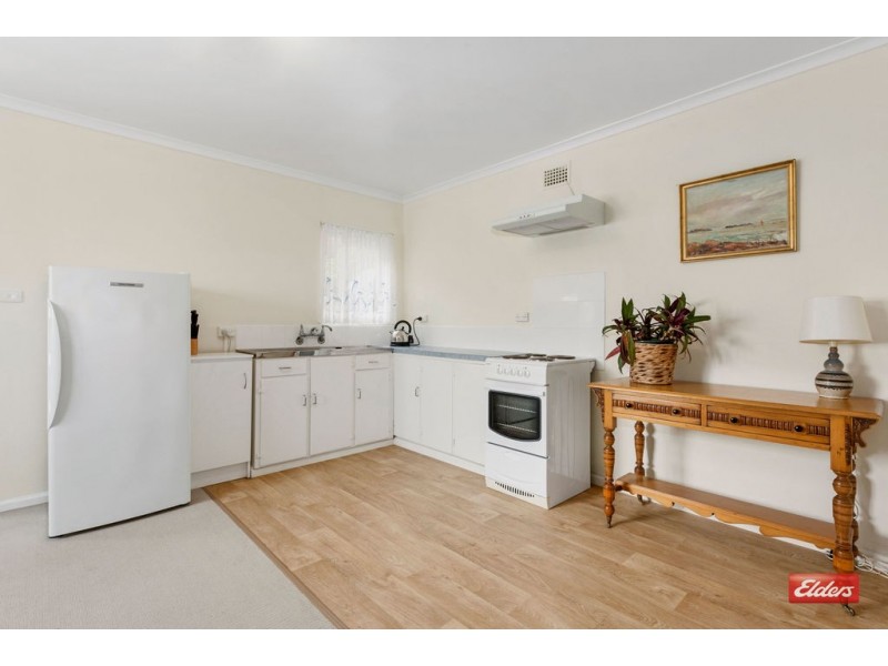 17 Saundridge Road, Cooee TAS 7320