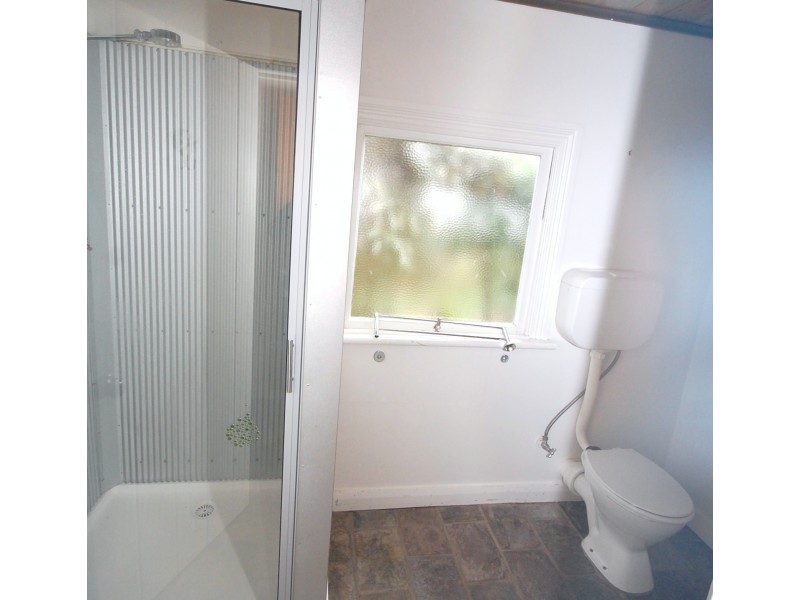 30 Main Road, Penguin TAS 7316