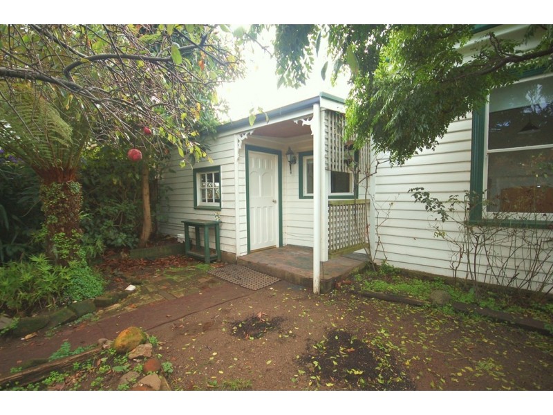 30 Main Road, Penguin TAS 7316