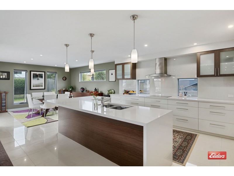 6 Whitegum Way, Turners Beach TAS 7315