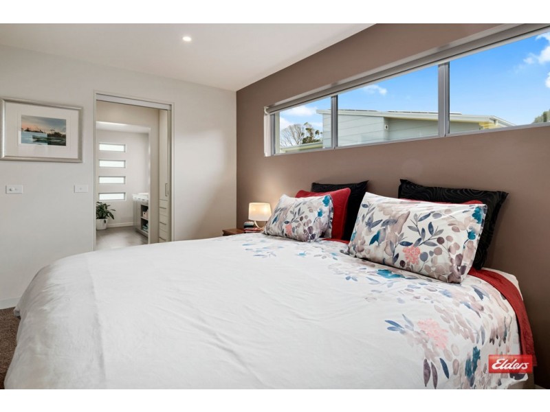 6 Whitegum Way, Turners Beach TAS 7315