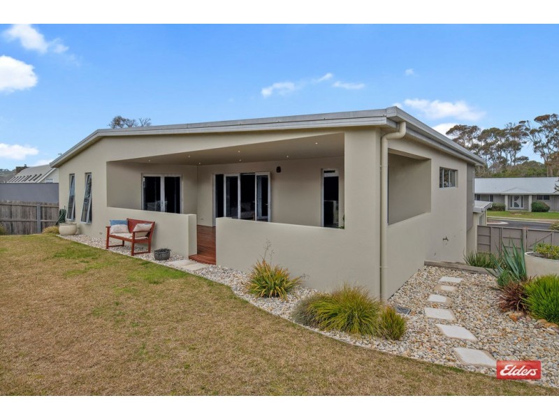 6 Whitegum Way, Turners Beach TAS 7315
