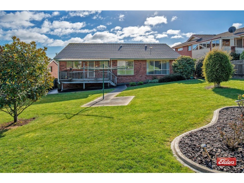 11 West Mooreville Road, Park Grove TAS 7320