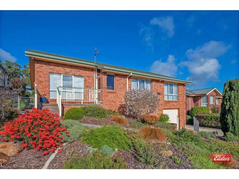 11 West Mooreville Road, Park Grove TAS 7320