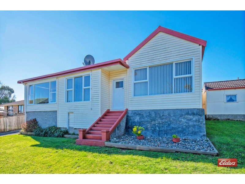 4 Deacon Street, Upper Burnie TAS 7320