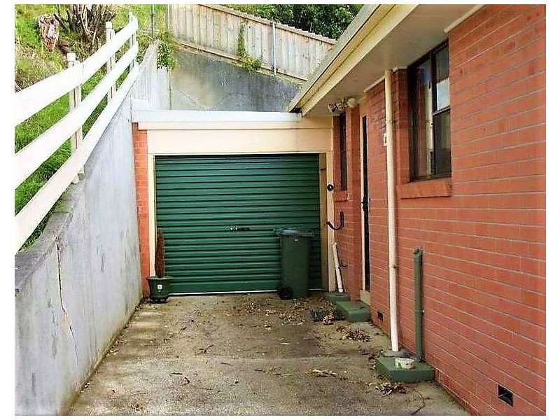 4/11 Princes Street, Burnie TAS 7320