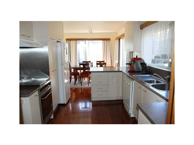 75 Grandview Avenue, Park Grove TAS 7320