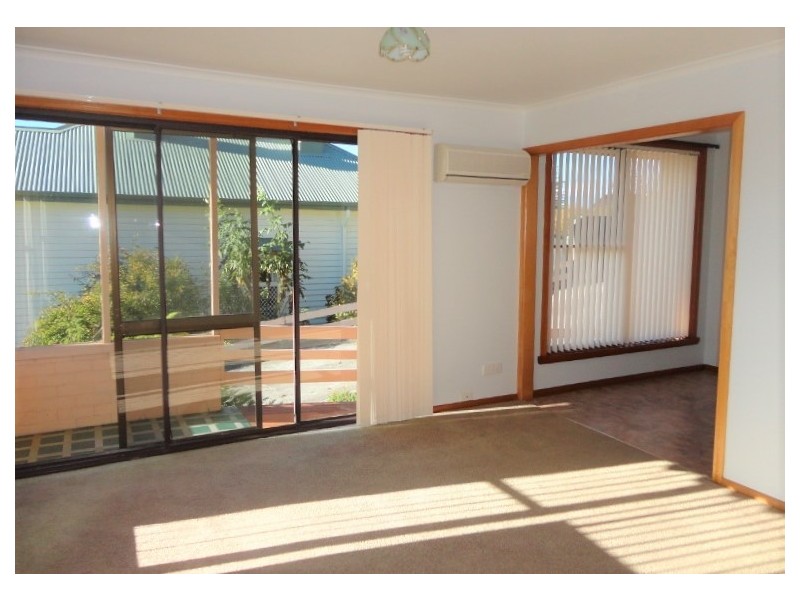 1/11 Princes Street, Burnie TAS 7320