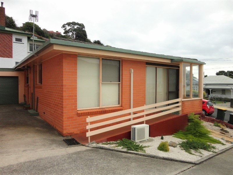1/11 Princes Street, Burnie TAS 7320