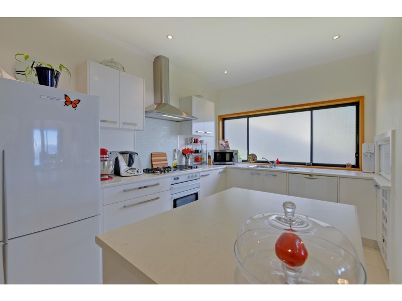 10 Little Bird Street, Burnie TAS 7320