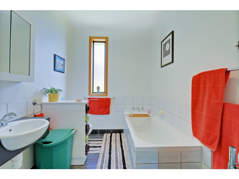 10 Little Bird Street, Burnie TAS 7320