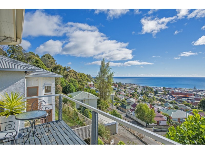 10 Little Bird Street, Burnie TAS 7320