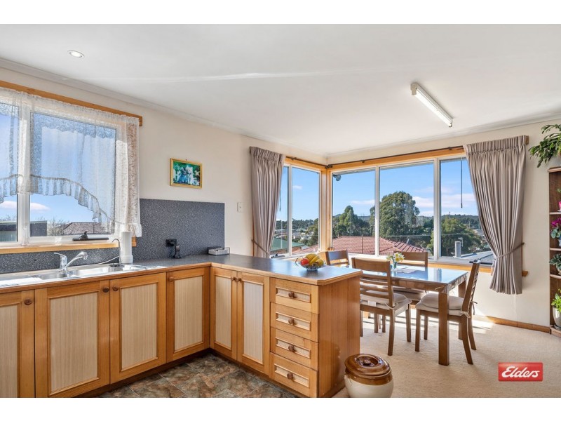 34 Bathurst Street, Upper Burnie TAS 7320