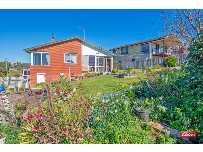 34 Bathurst Street, Upper Burnie TAS 7320