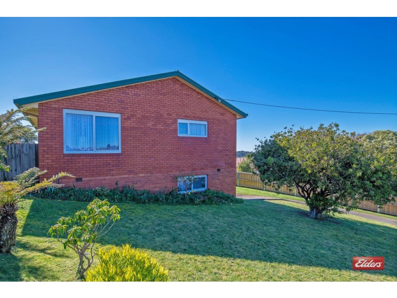 34 Bathurst Street, Upper Burnie TAS 7320