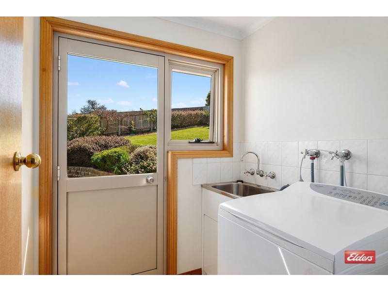3 Hillfarm Drive, Park Grove TAS 7320