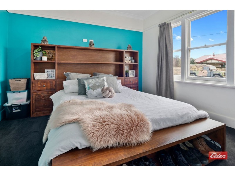 21 Turrung Street, Cooee TAS 7320