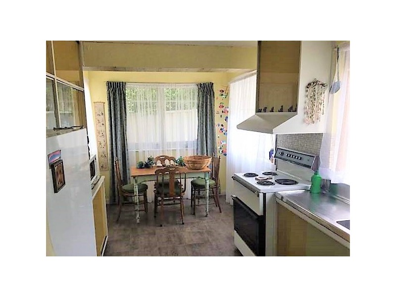 142 Main Road, Penguin TAS 7316