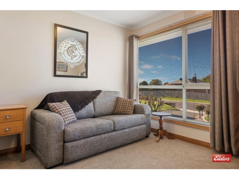 5 Poke Street, Cooee TAS 7320