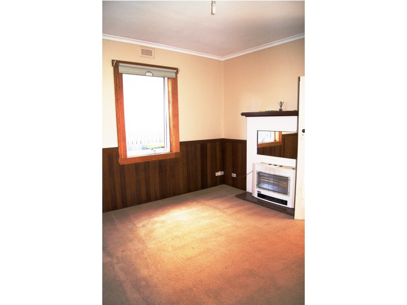 10 Turrung Street, Cooee TAS 7320