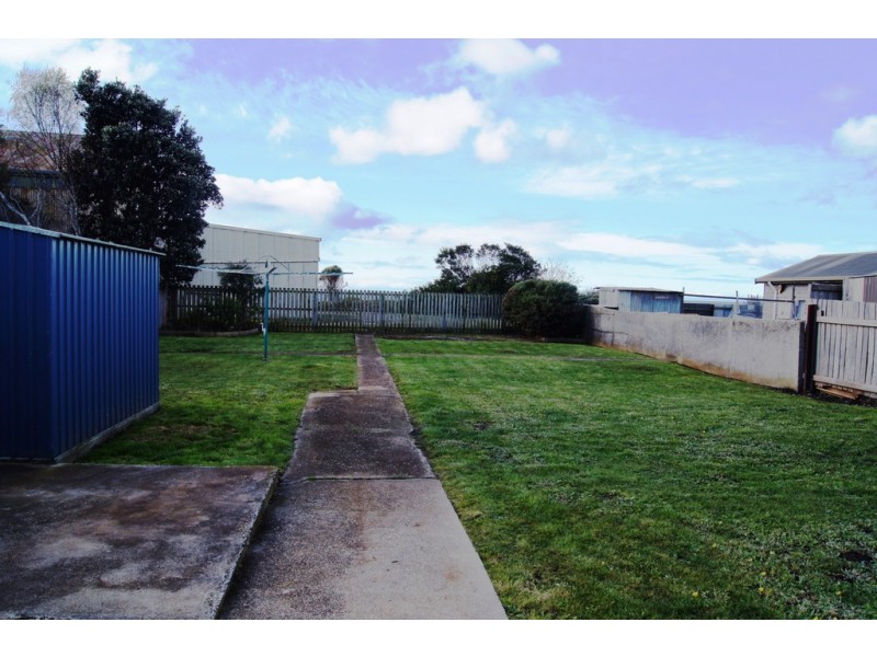 10 Turrung Street, Cooee TAS 7320