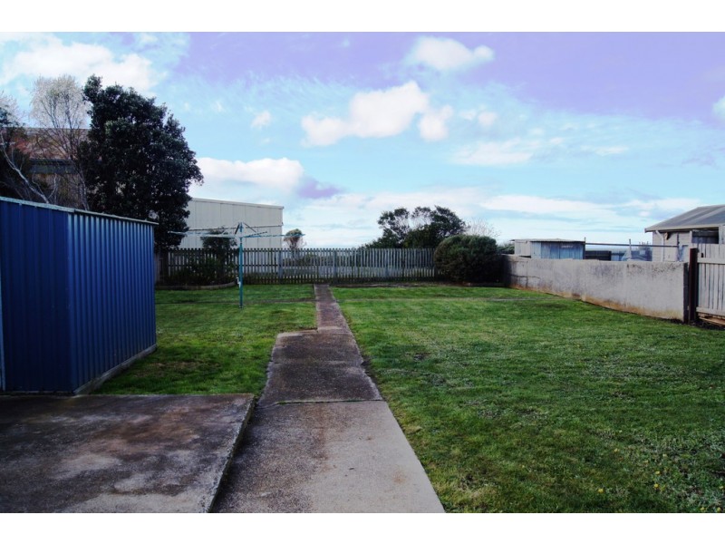 10 Turrung Street, Cooee TAS 7320