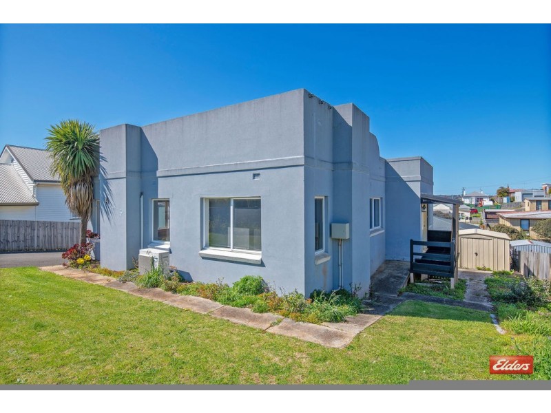 1/17 Monnington Street, Upper Burnie TAS 7320