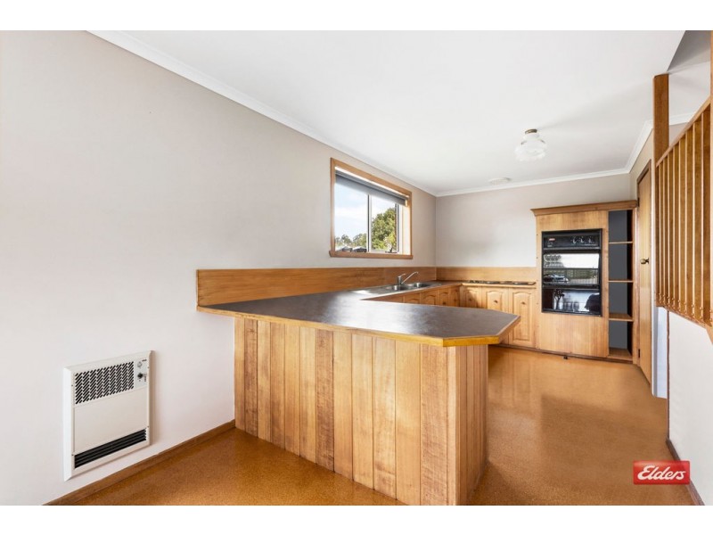 23 Bathurst Street, Upper Burnie TAS 7320