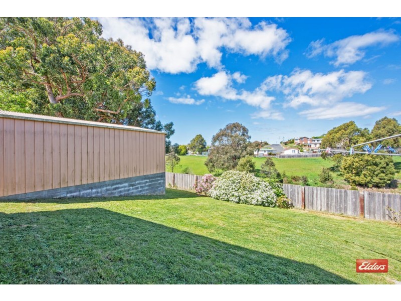 23 Bathurst Street, Upper Burnie TAS 7320
