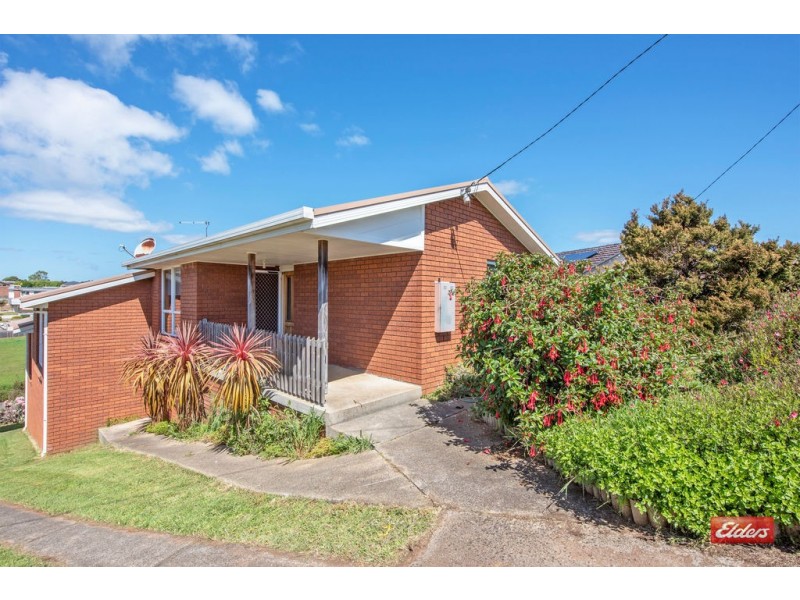 23 Bathurst Street, Upper Burnie TAS 7320
