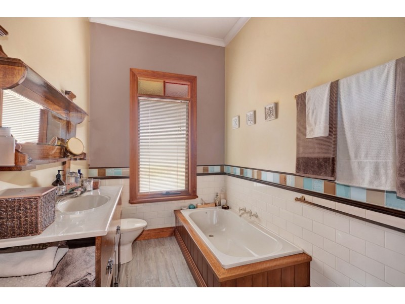 28 Elizabeth Street, Montello TAS 7320