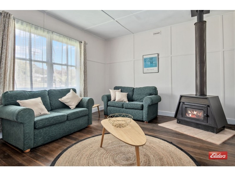 6 Somerset Street, Rosebery TAS 7470