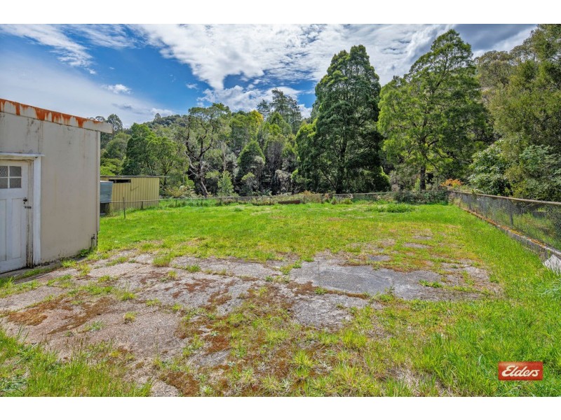 6 Somerset Street, Rosebery TAS 7470