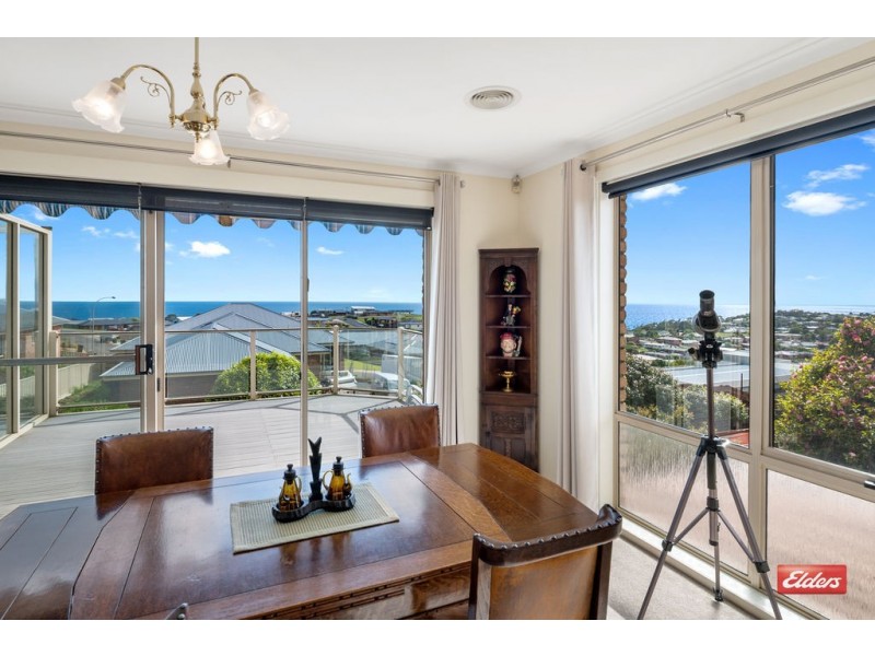 3 Firmont Rise, Park Grove TAS 7320