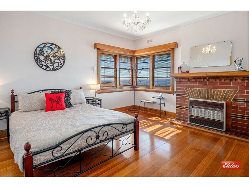 7 Bass Highway, Parklands TAS 7320