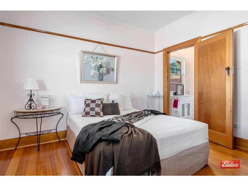 7 Bass Highway, Parklands TAS 7320