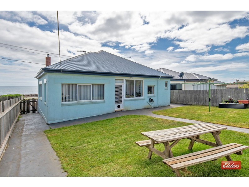 55 Bass Highway, Parklands TAS 7320