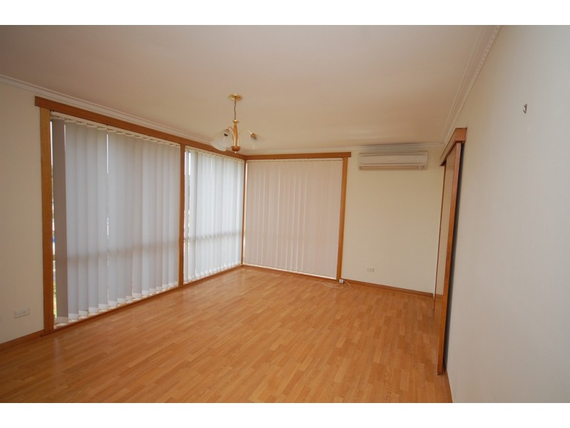 5 South Road, Penguin TAS 7316