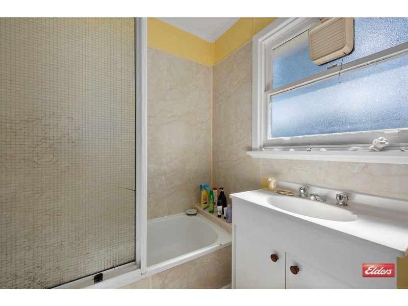 10 Giblin Street, Rosebery TAS 7470