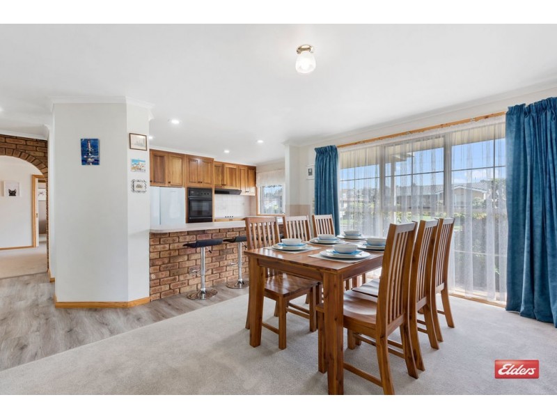 56a Raglan Street, Somerset TAS 7322