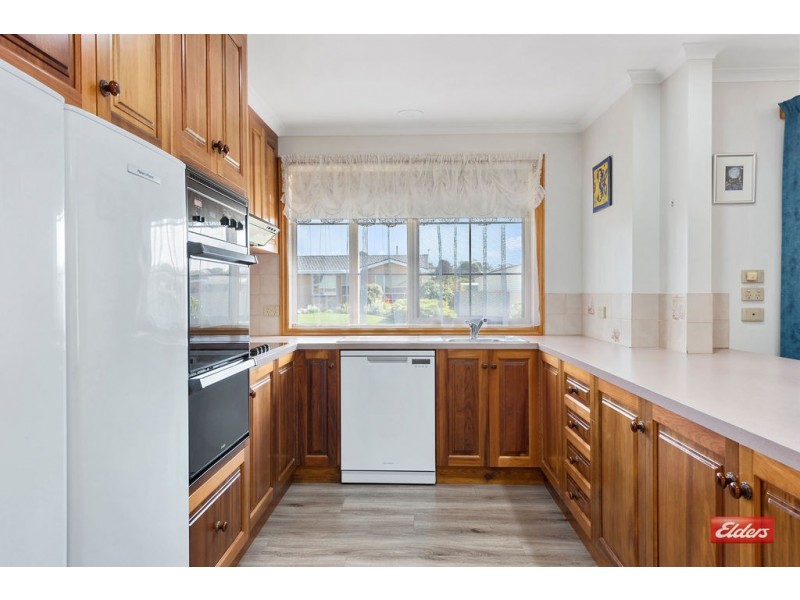 56a Raglan Street, Somerset TAS 7322