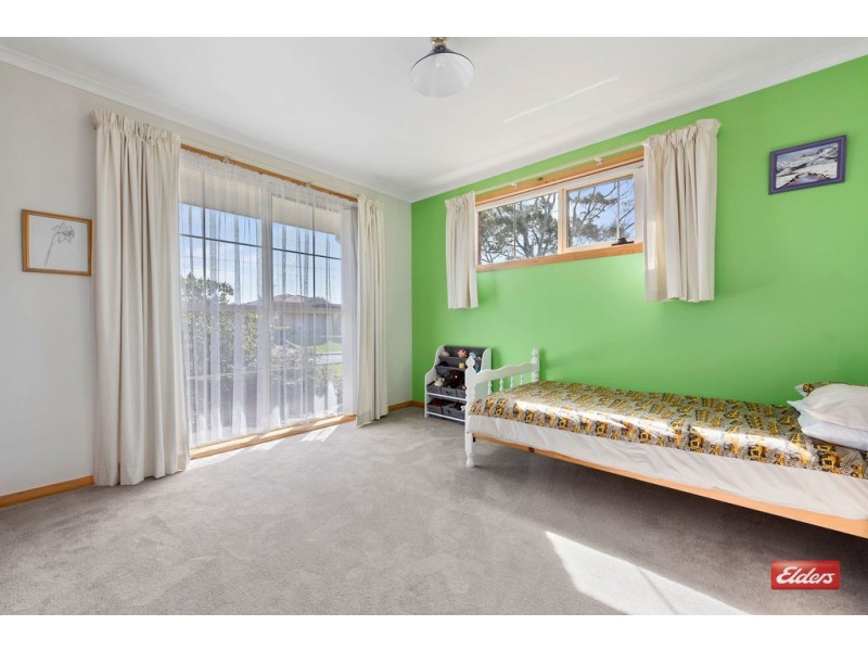 56a Raglan Street, Somerset TAS 7322