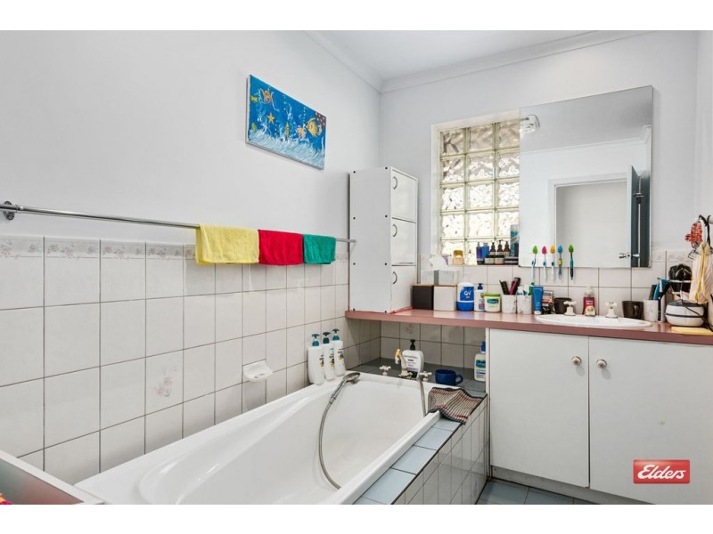 60 Curraghmore Avenue, Park Grove TAS 7320