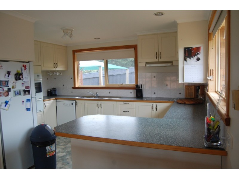 3 Fairway Drive, Penguin TAS 7316
