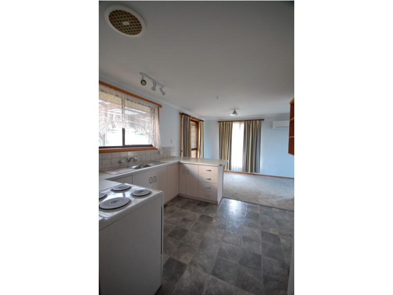 10 Ramsden Street, Somerset TAS 7322
